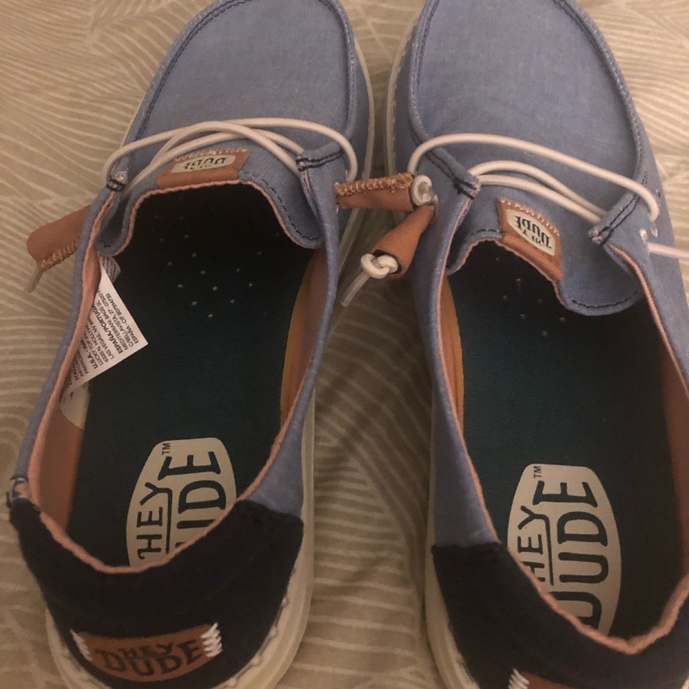 Women’s size 9 Hey Dude shoes